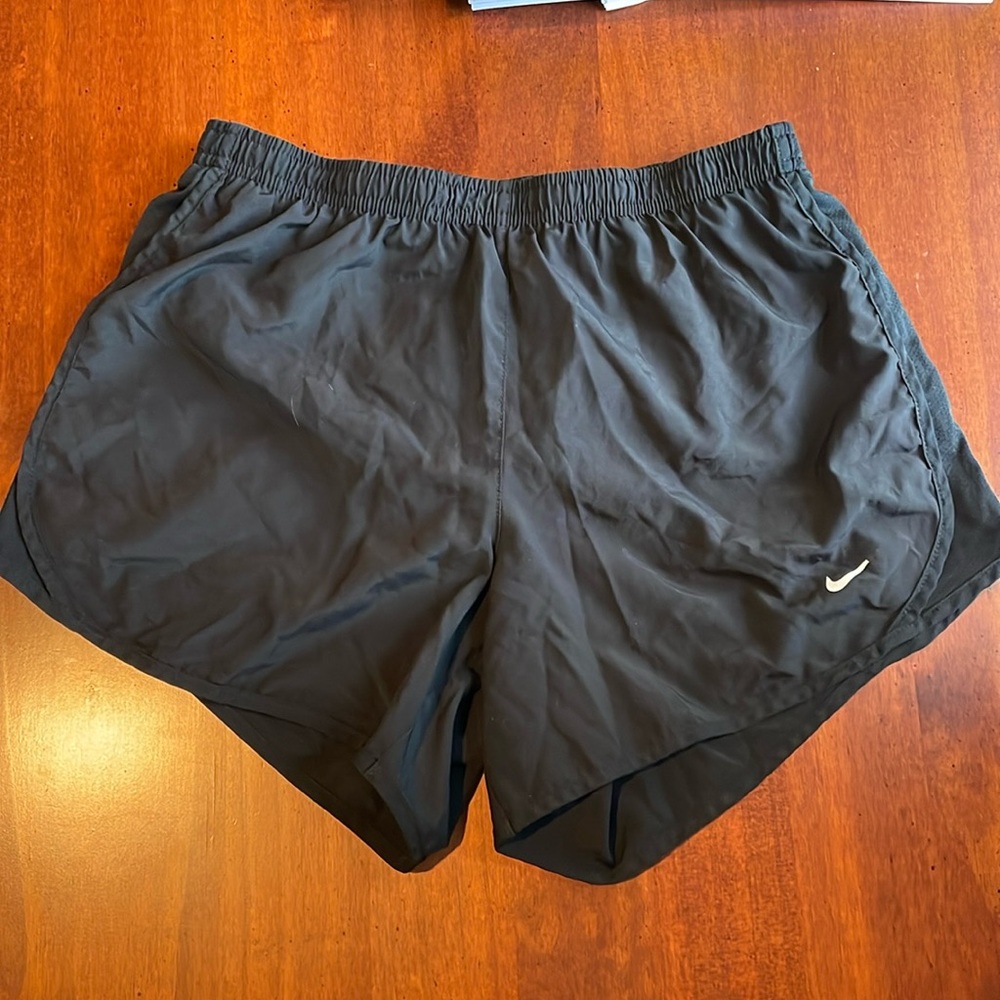Nike Dri Fit girls XL running shorts